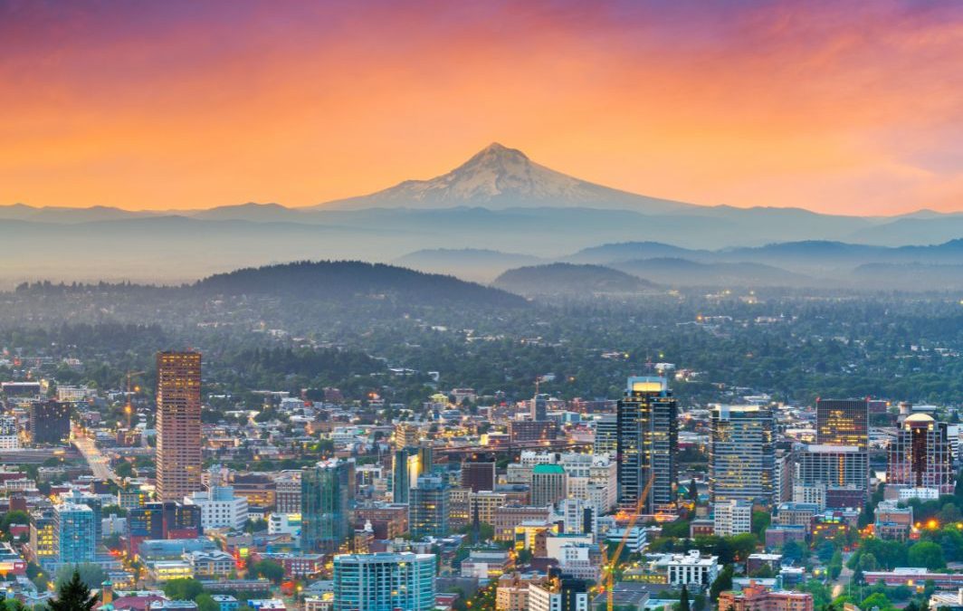Thinking of Retiring in Oregon? Here Are 13 Things to Know Before Making a Decision