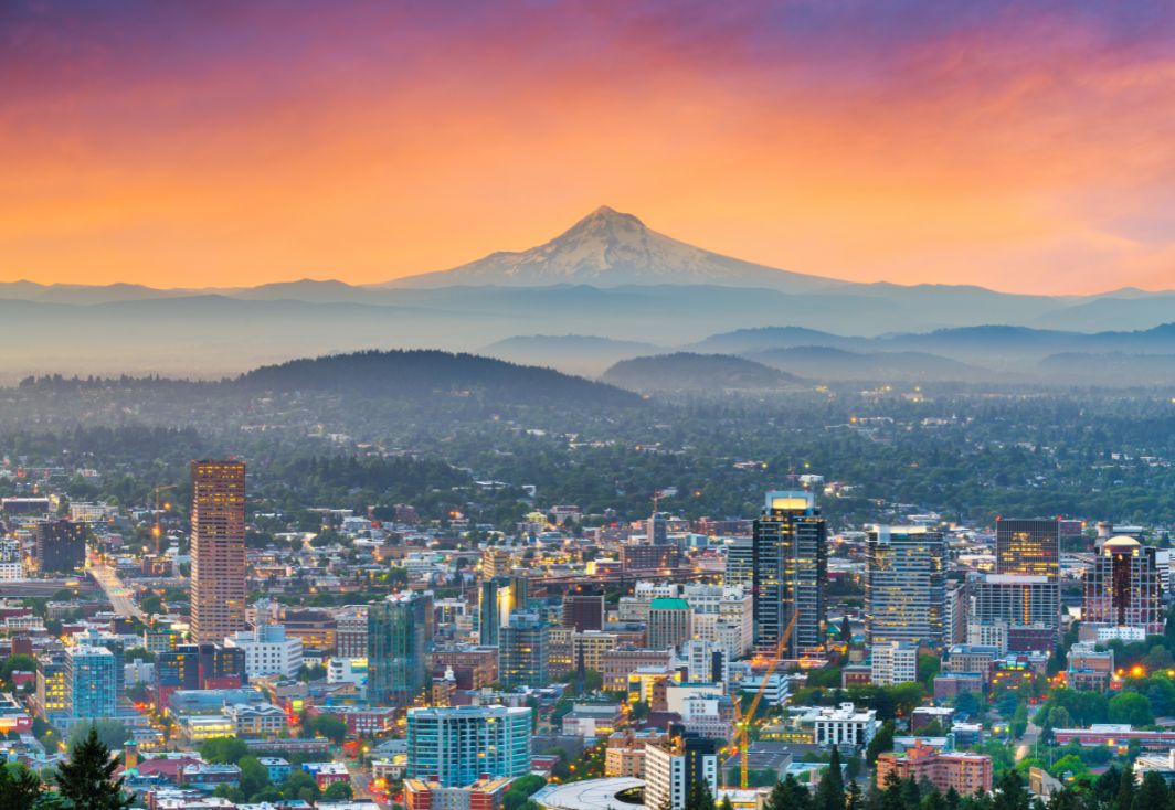 Thinking of Retiring in Oregon? Here Are 13 Things to Know Before Making a Decision